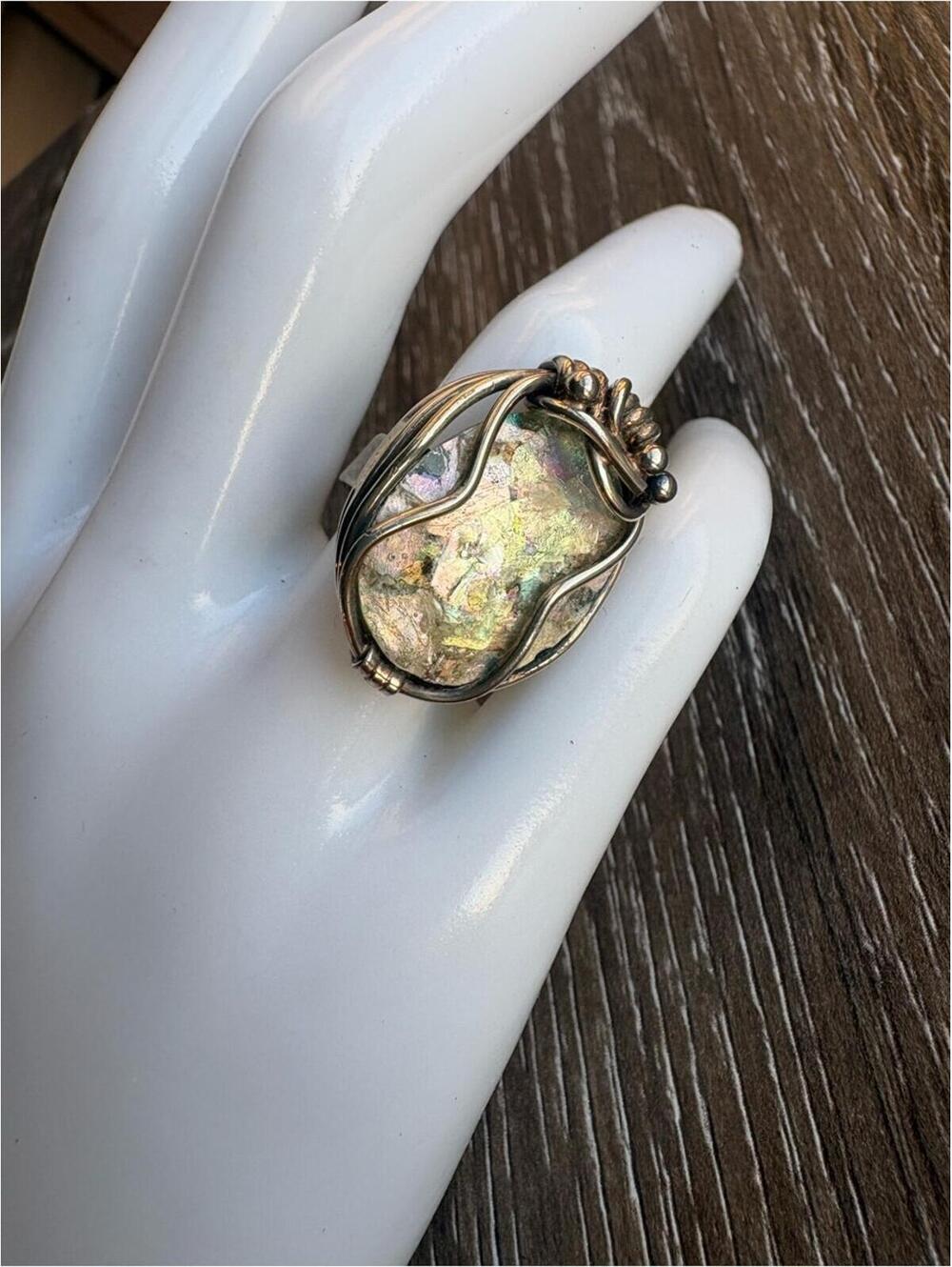Vintage Silver Wire-Wrapped Iridescent Abalone Statement Ring - Size 6.5